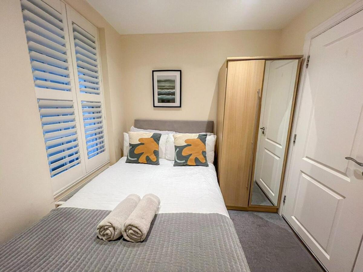 3 Bedroom Apartment With Private Terrace In Pimlico, Westminster, Victoria London Eksteriør bilde
