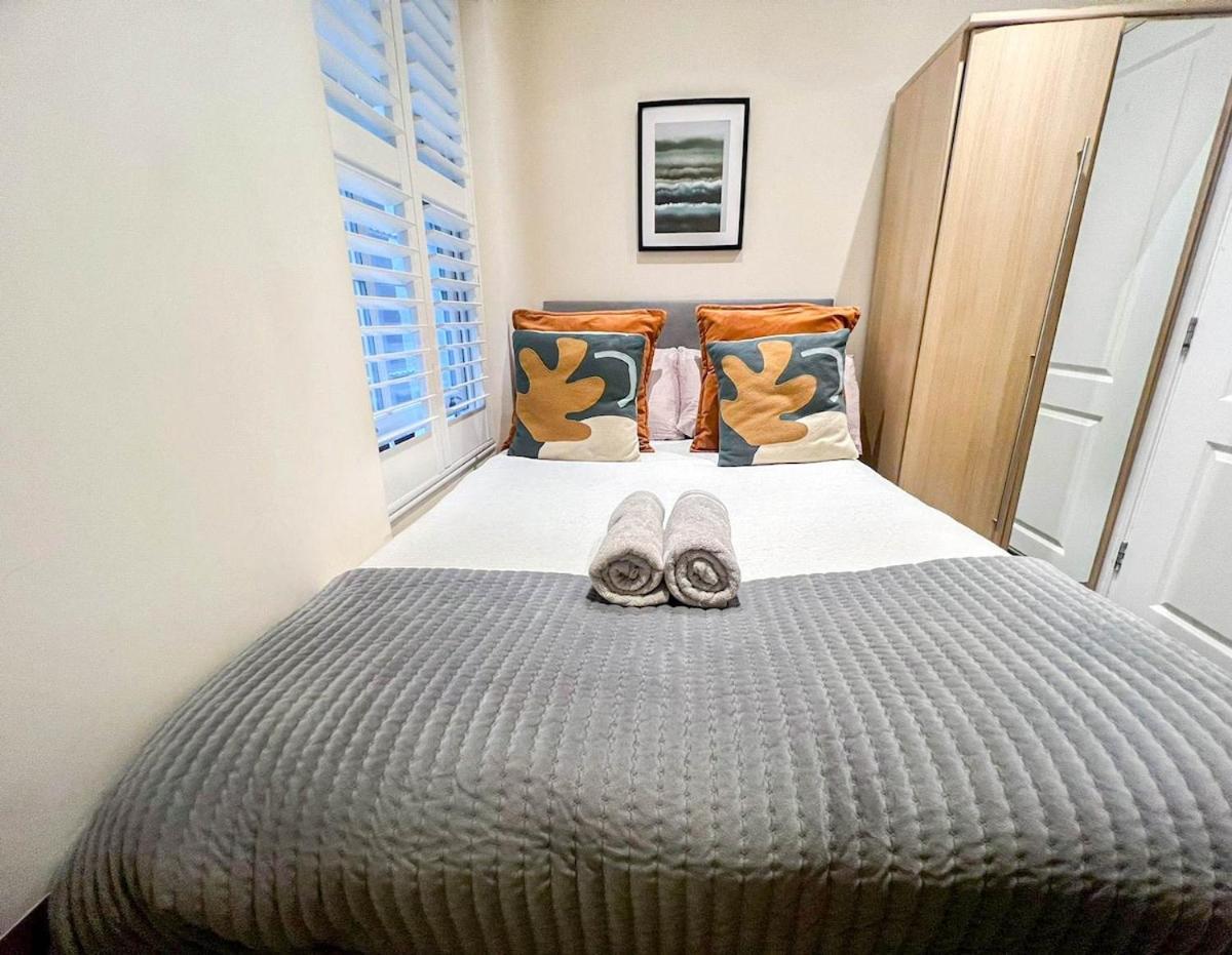 3 Bedroom Apartment With Private Terrace In Pimlico, Westminster, Victoria London Eksteriør bilde