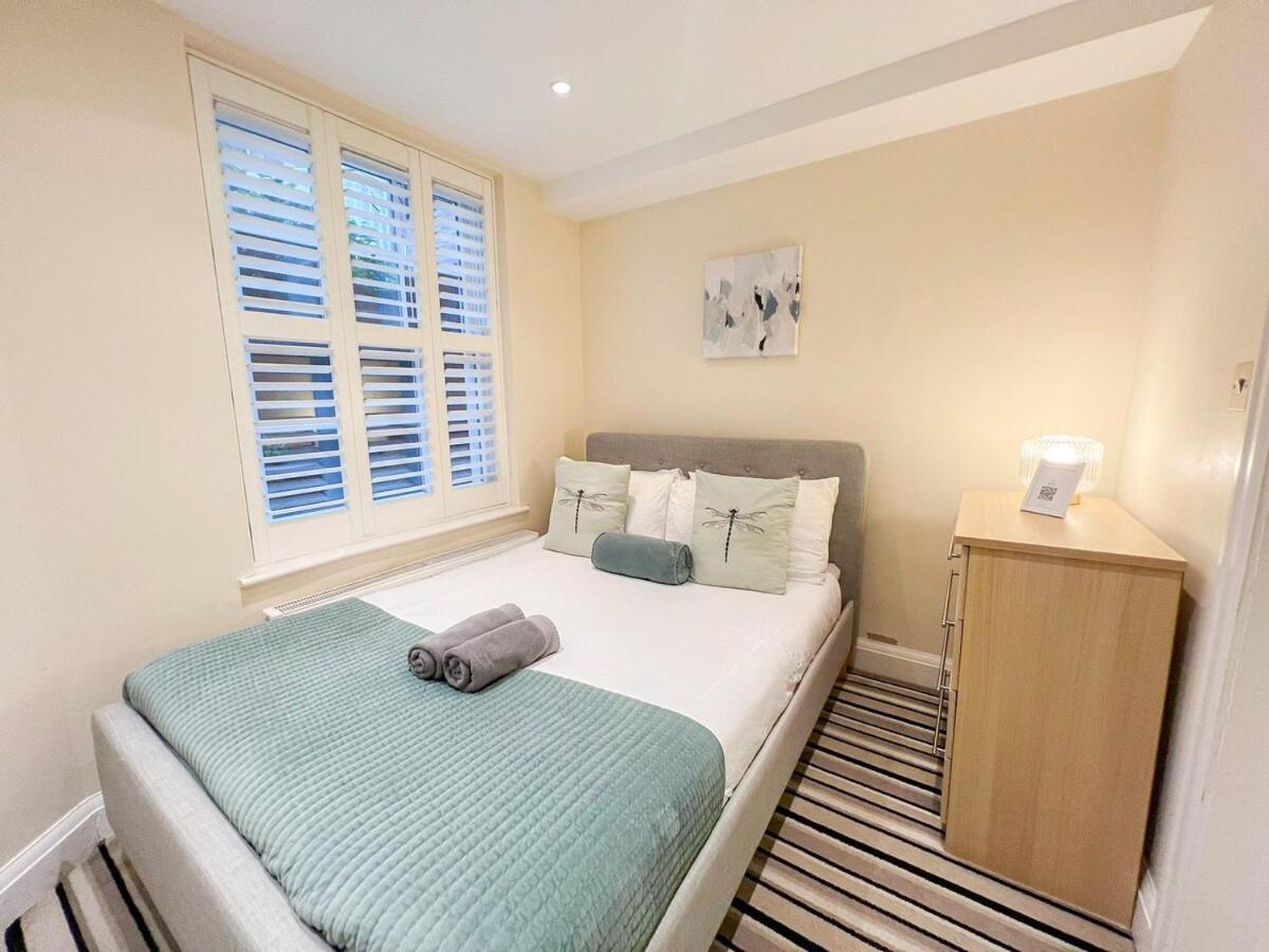 3 Bedroom Apartment With Private Terrace In Pimlico, Westminster, Victoria London Eksteriør bilde