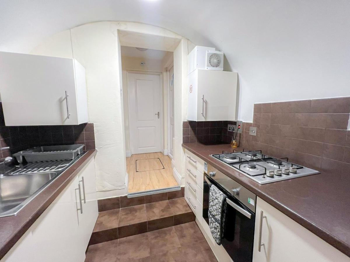3 Bedroom Apartment With Private Terrace In Pimlico, Westminster, Victoria London Eksteriør bilde