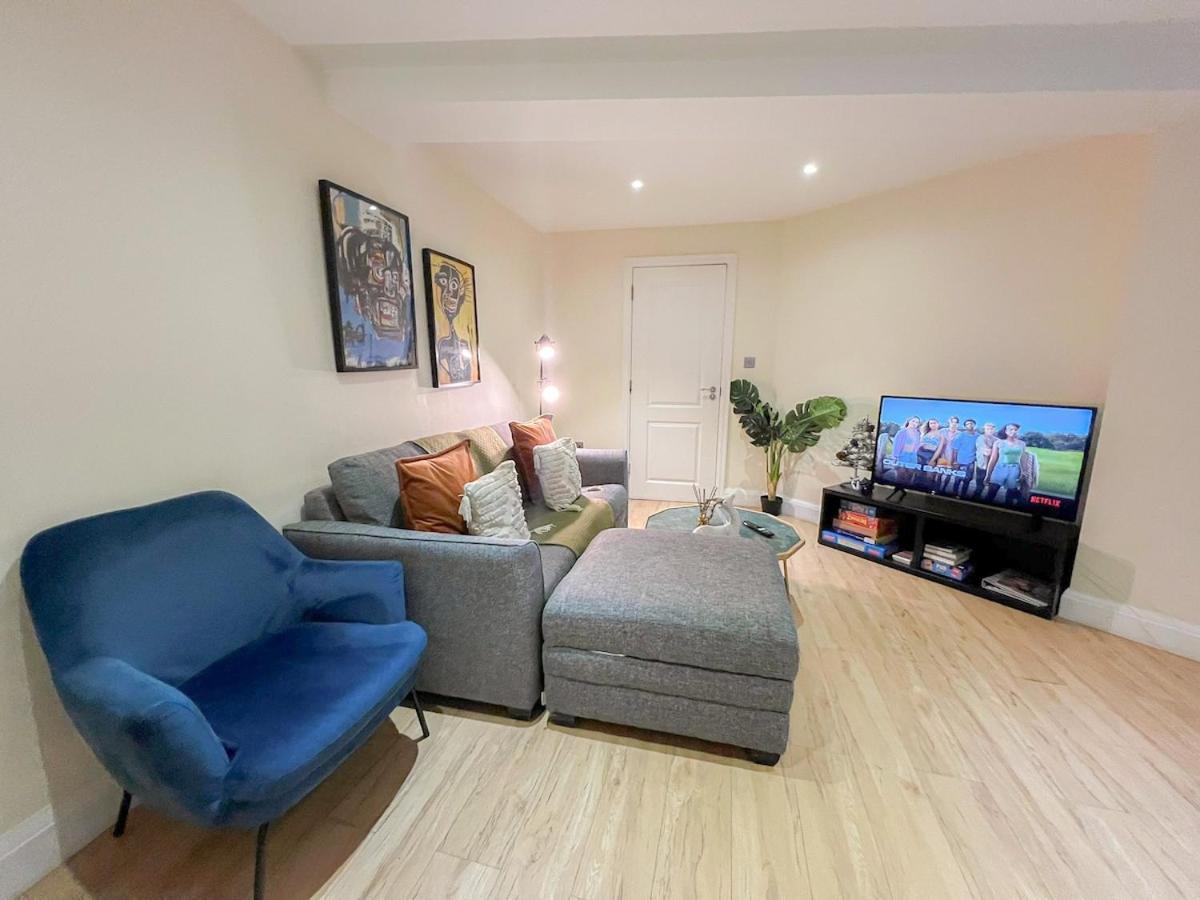 3 Bedroom Apartment With Private Terrace In Pimlico, Westminster, Victoria London Eksteriør bilde